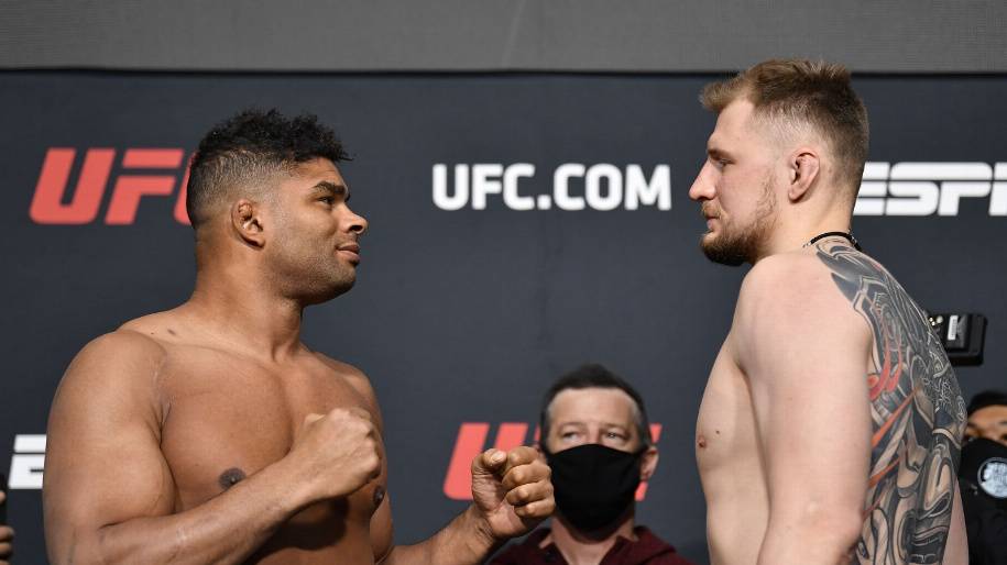 Оверим, Волков и компания взвесились накануне боев UFC Fight Night 184