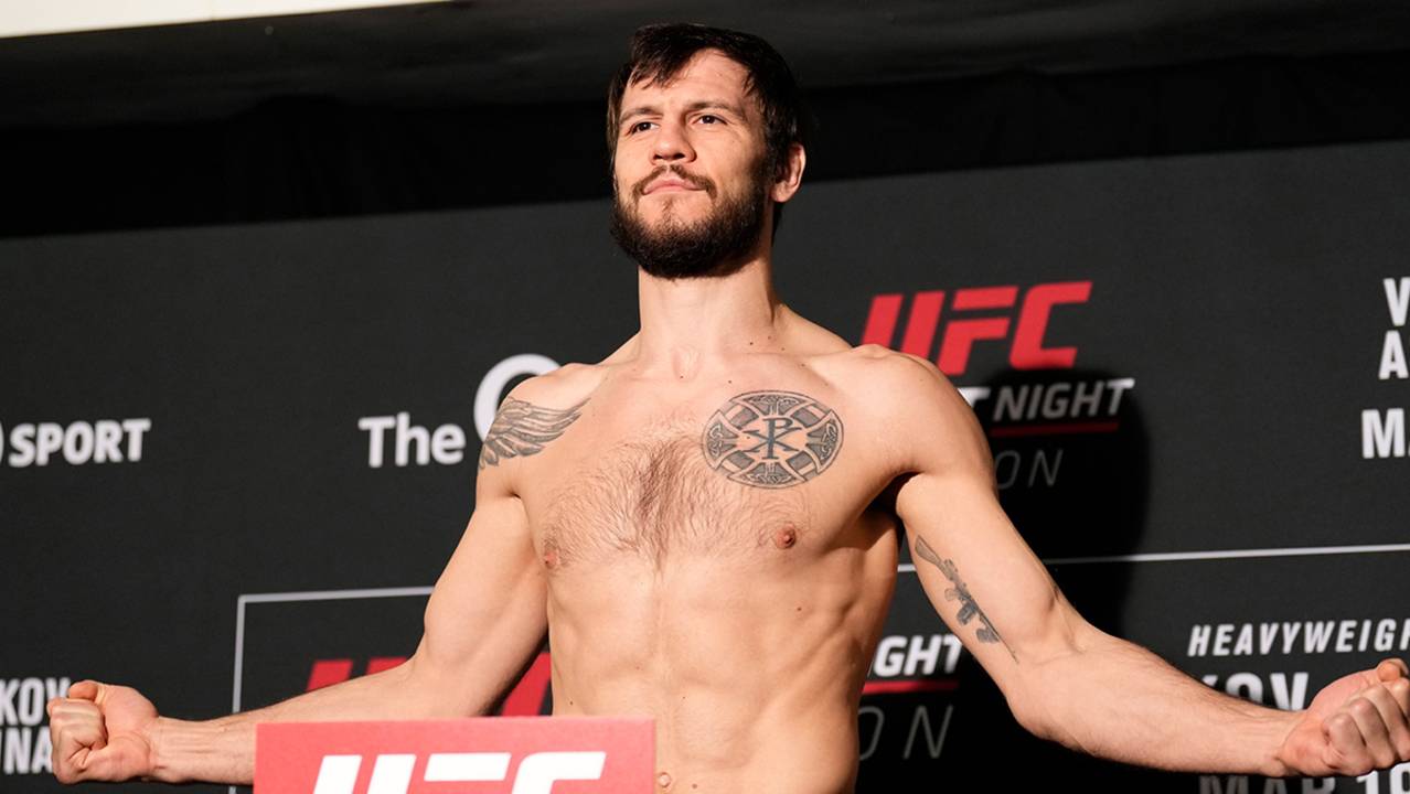Предатель Украины из UFC выбыл до 2024 года