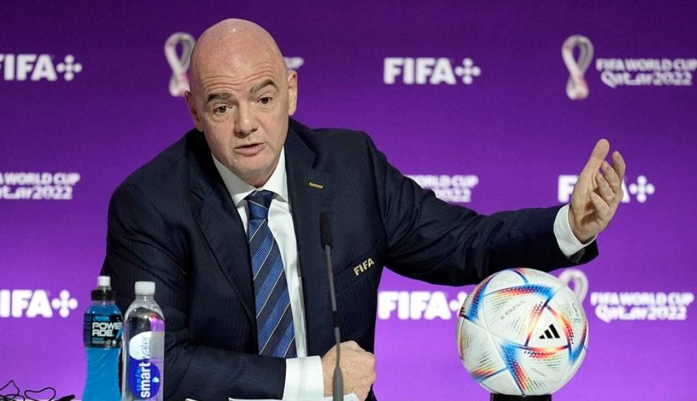 Президент FIFA: «Не критикуйте Катар. Критикуйте меня. Вы можете распять меня»