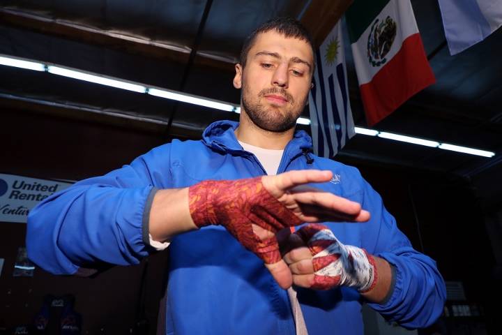 Це не Лінарес, Кемпбелл або Мартінес. Гвоздик назвав самий видовищний бій в кар'єрі Ломаченко