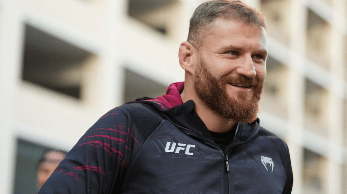 Блаховіч – про бій з Перейрою: «Ми ведемо переговори з UFC, щоб статус поєдинку був змінений на титульний»