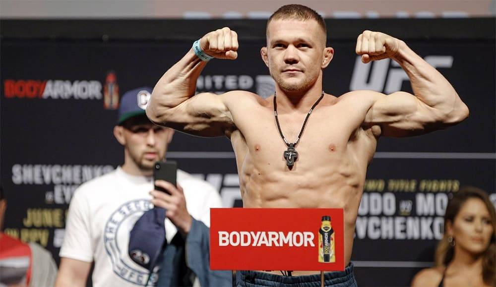 Петр Ян: «Наш зал в Таиланде закрывают, но мы будем тренироваться на улице и на пляже»