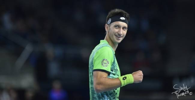 Стаховский стартовал с победы на турнире в Кемпере