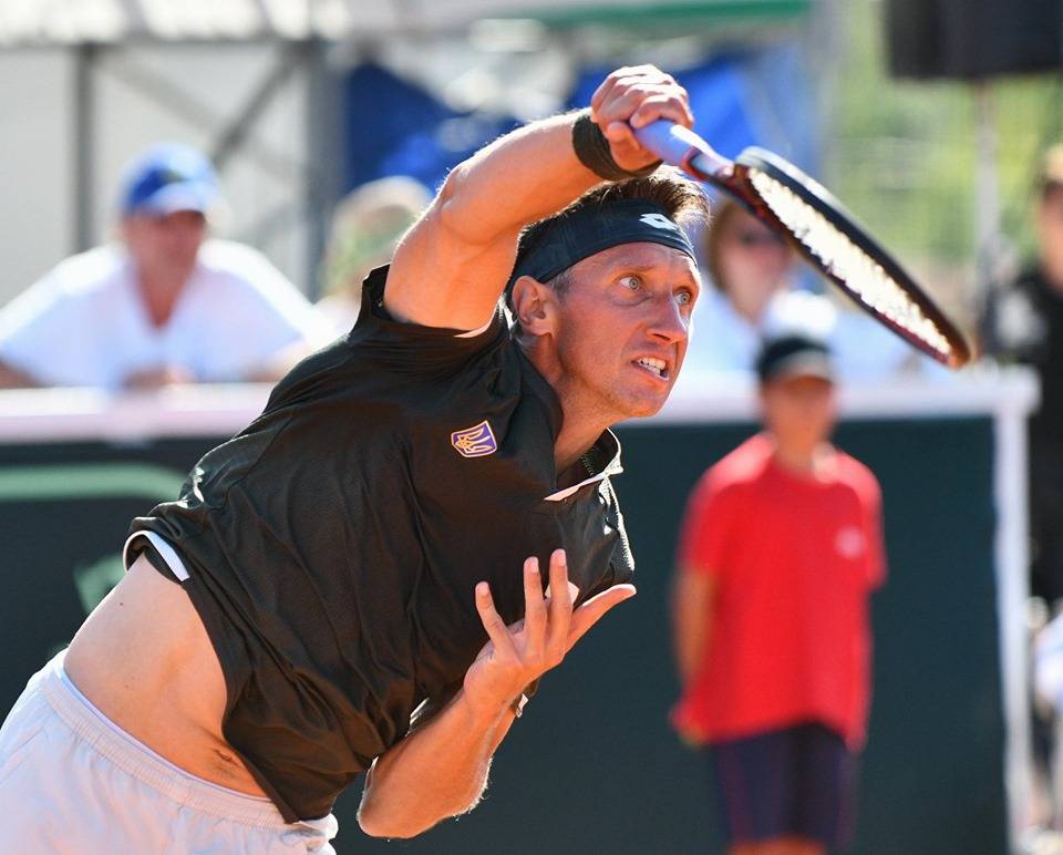 Стаховский побывал в гостях у участников теннисного лагеря Свитолиной