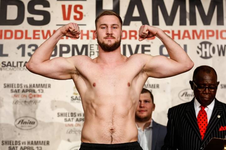 Валлін готовий провести поєдинок з тимчасовим чемпіоном WBC