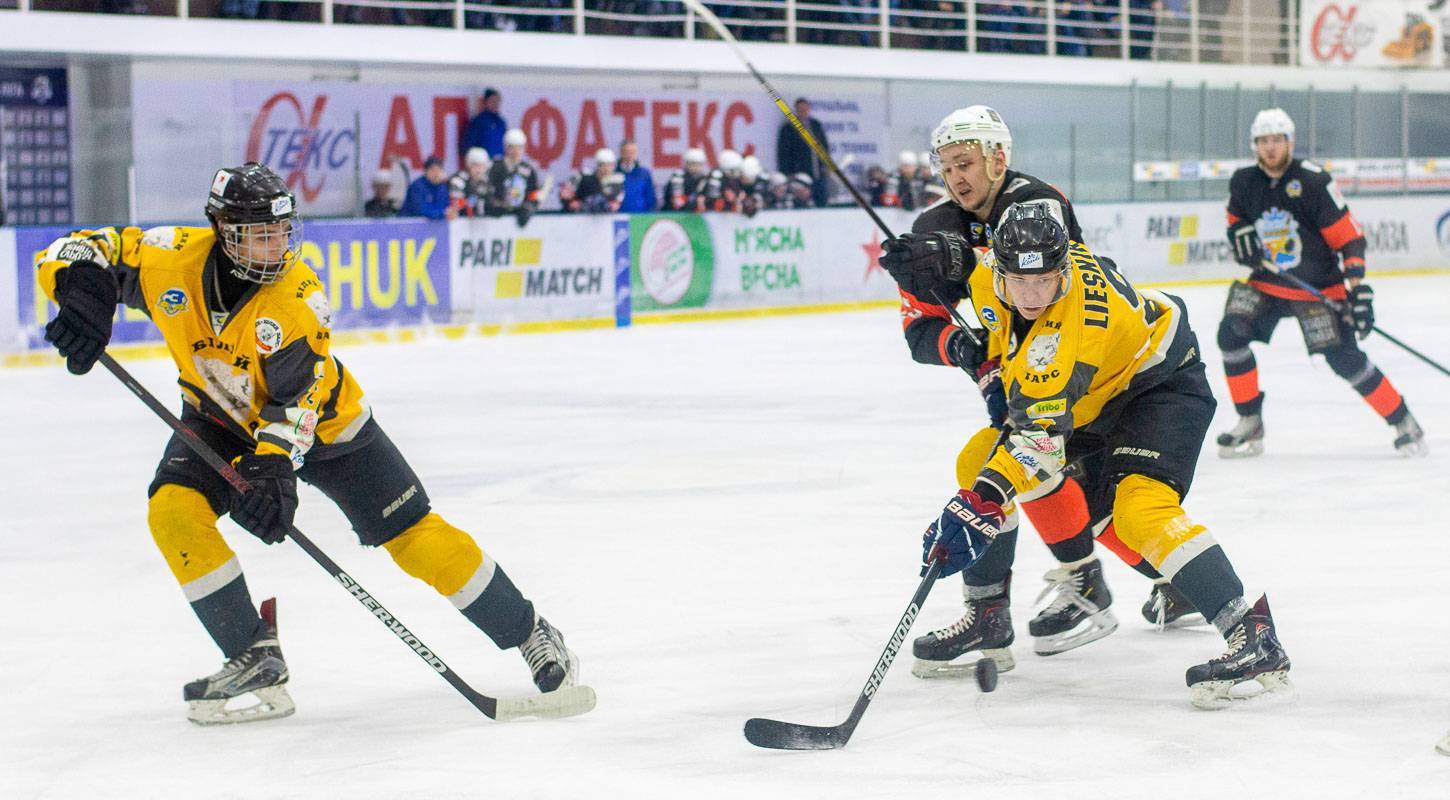 «Кременчуг» взял реванш в игре с «Белым Барсом» и вышел на второе место в таблице