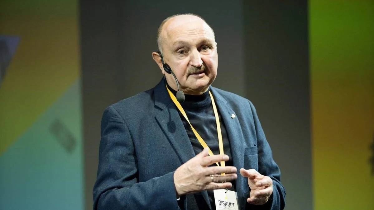 Сосновський натякнув, що Ломаченко публічно не засудив росіян через свого батька