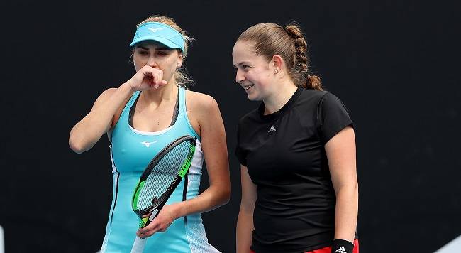 Людмила Киченок вылетела со второго раунда парного турнира Australian Open