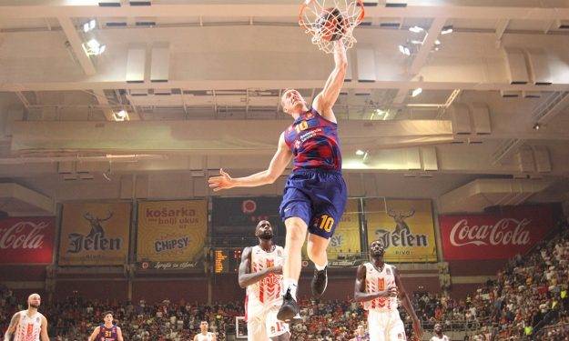 Данк Смитса с передачи Больмаро – лучший момент четвертого тура Евролиги