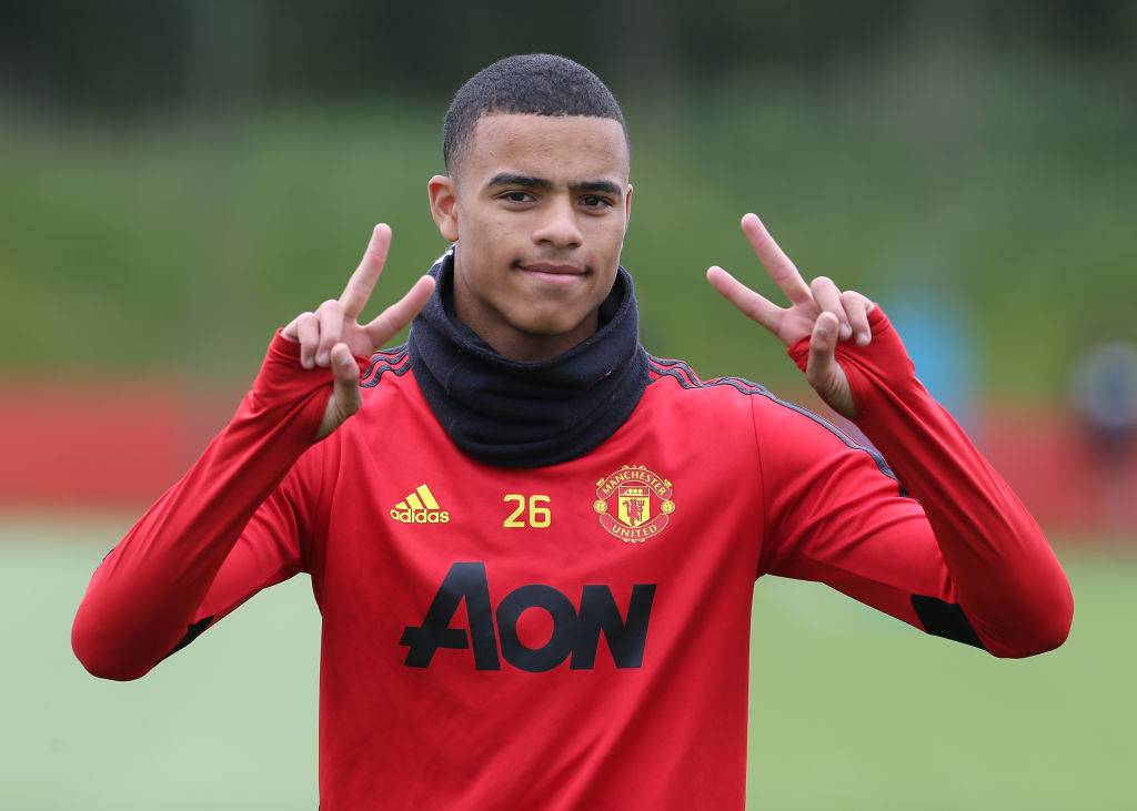 18-летний талант МЮ признался, что употреблял веселящий газ