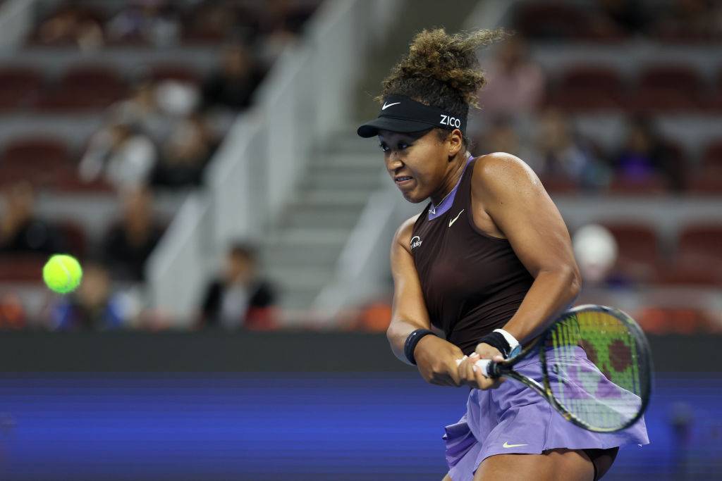 Осака из-за травмы снялась с турнира WTA-500 в Токио