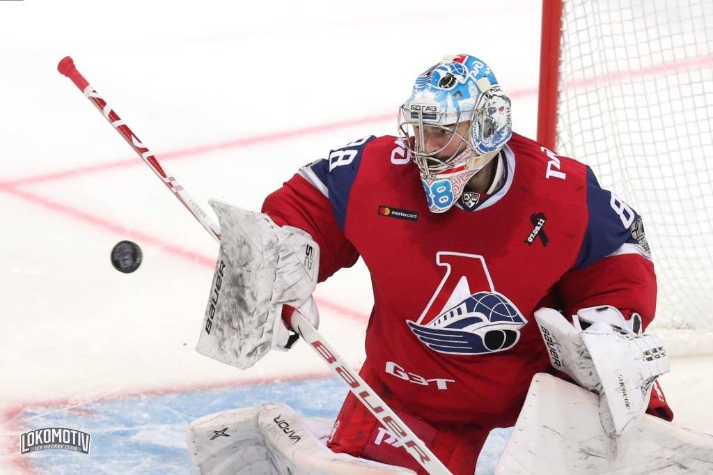 «Локомотив» – в шаге от вылета, СКА вновь разгромил «Витязь» в плей-офф