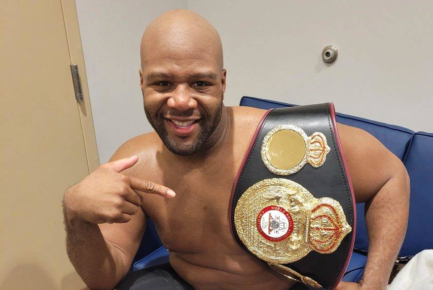 Регулярний чемпіон світу за версією WBA: « Переможець бою Усик – Джошуа повинен побитися зі мною »