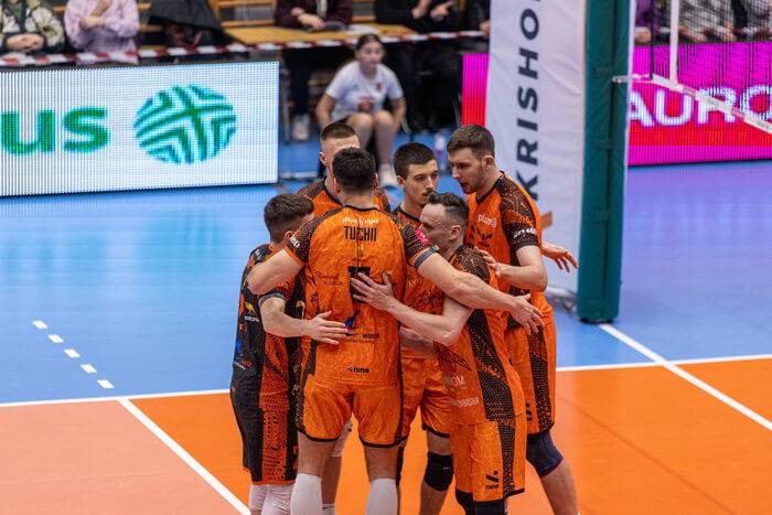 Барком-Кажаны уступили аутсайдеру чемпионата Польши
