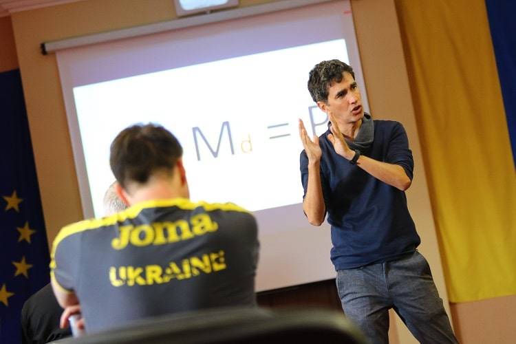 Мельгоса: «Проти Англії нам належить показати свої кращі якості. Спробуємо зробити це»