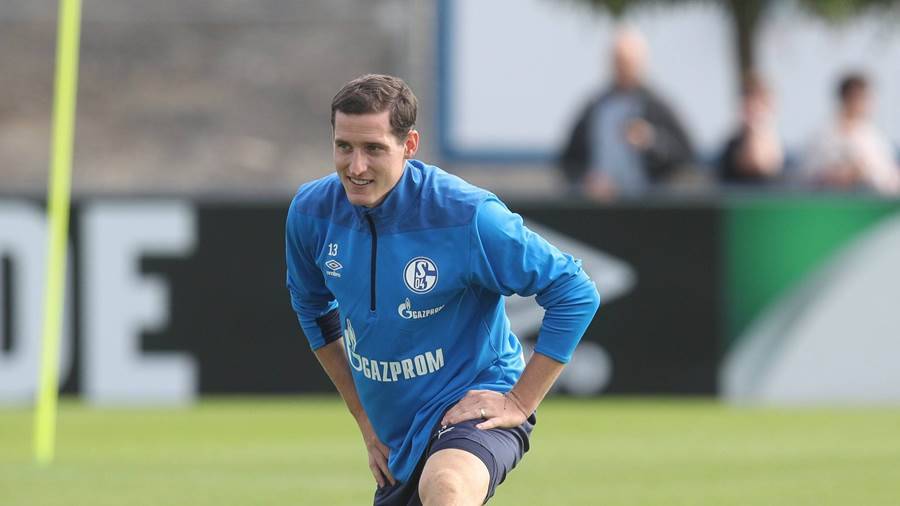 «Манчестер Сити» заинтересован в полузащитнике «Шальке»