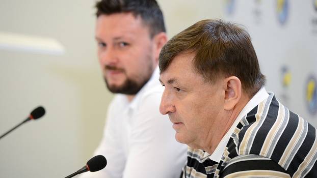 Президент ФХУ обратился к профессиональным клубам