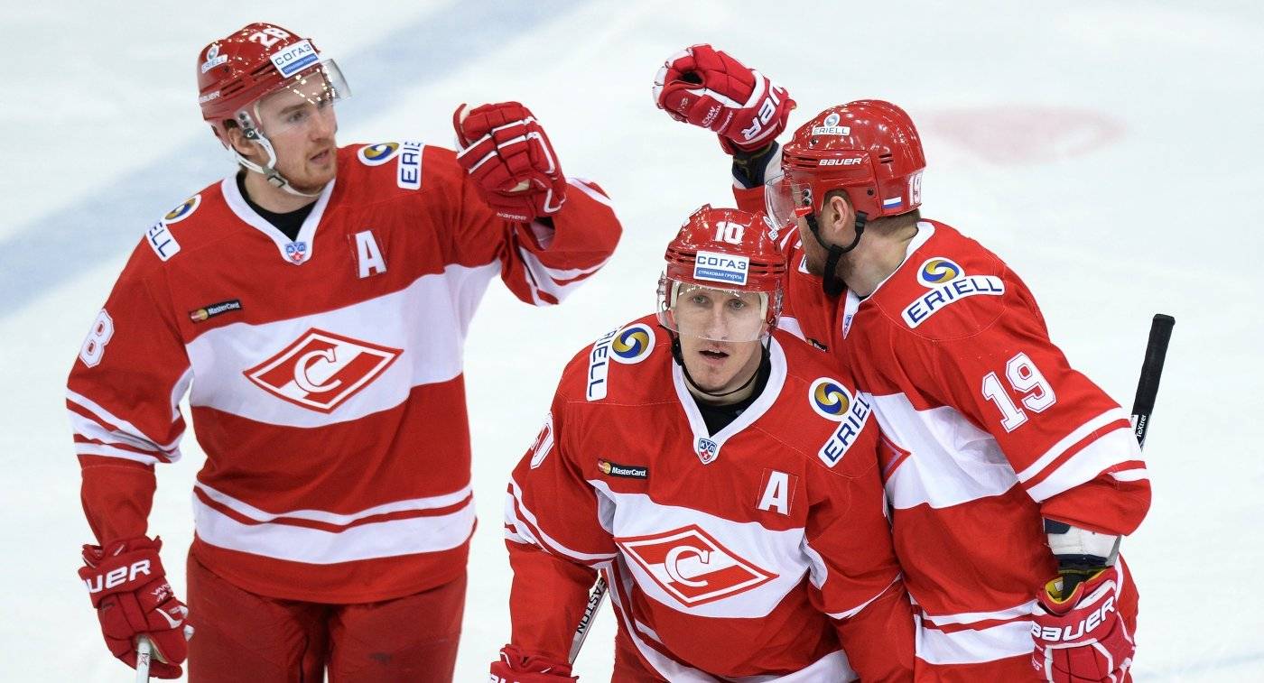 «Спартак» разгромил «Торпедо» и другие результаты дня