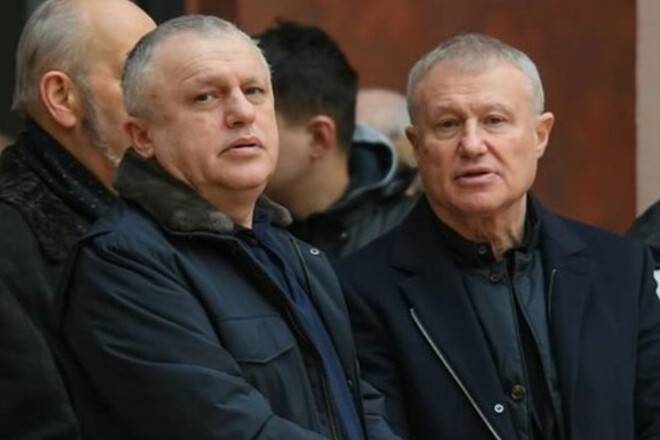 Вивезли готівкою величезні гроші, з ними була громадянка рф. Стали відомі подробиці виїзду братів Суркісов з України