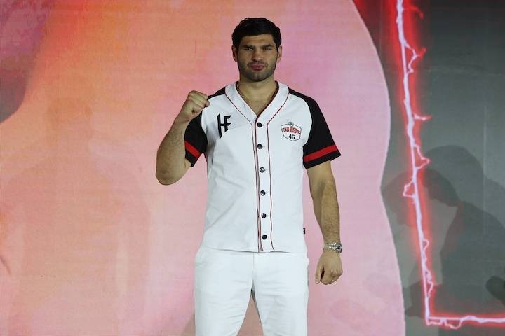 Хргович: «Спарринг с Дюбуа был хорошим опытом для меня»