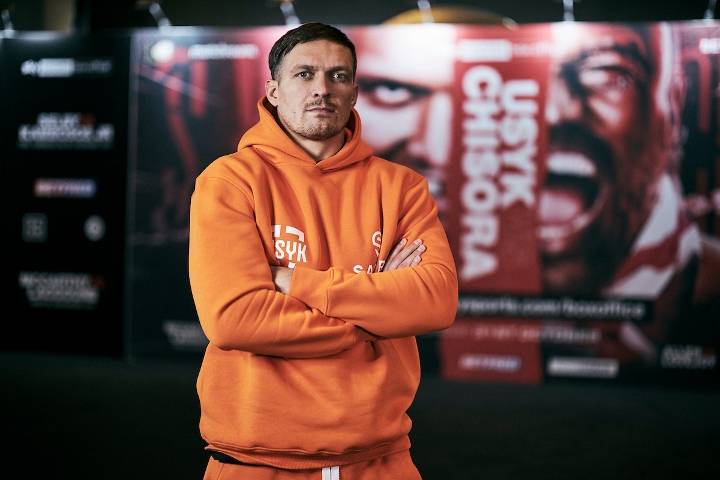 Хантер: « З Джошуа нам слід чекати від Усика 12-раундового бою і демонстрації гідного боксу »
