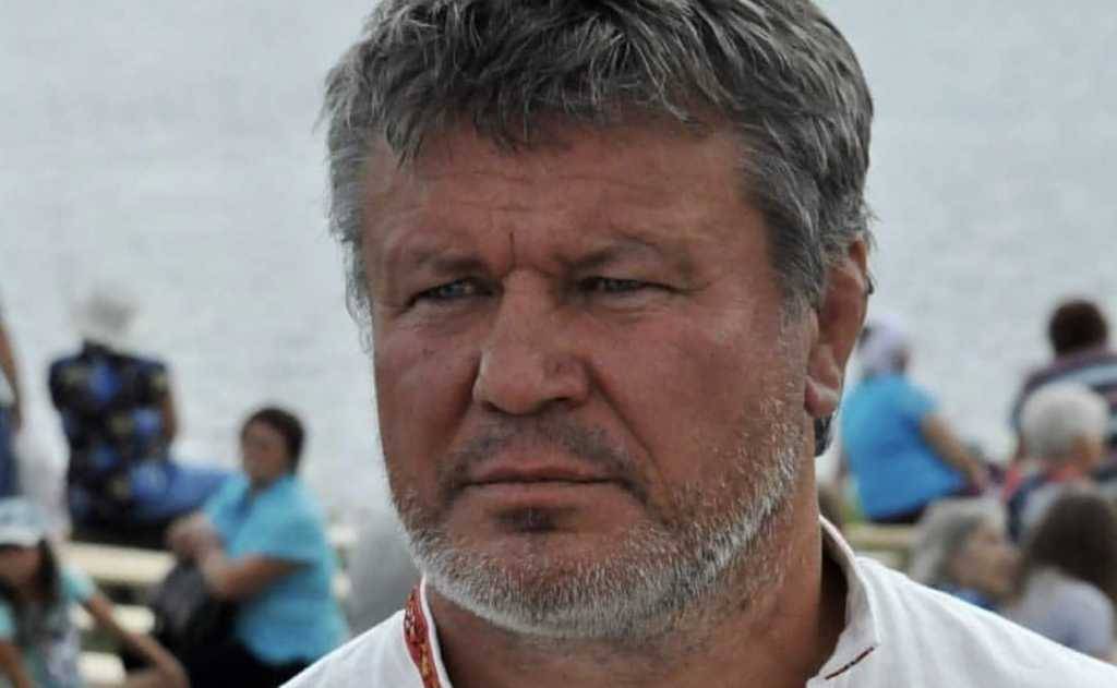 Легенда российского ММА признался, что будет поддерживать Макгрегора в бою с Серроне 