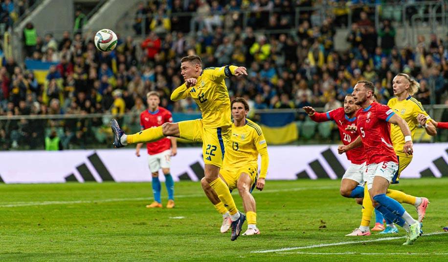 Ексгравець і тренер Динамо бачить прогрес збірної України
