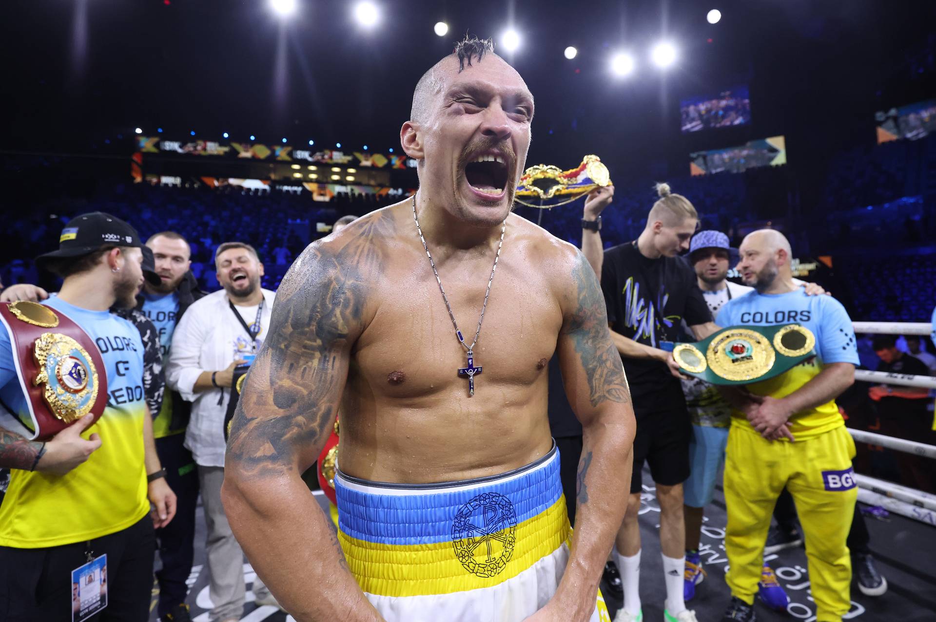 Скандальний суперважковаговик розповів, чого у Усика не вистачає для перемоги над Ф'юрі