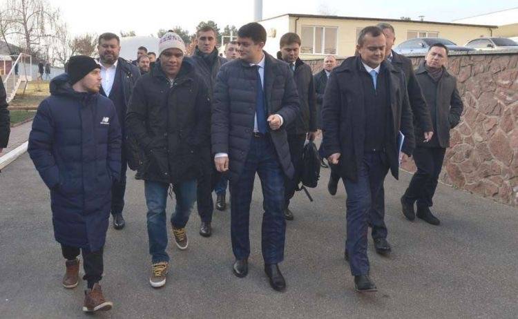 Беленюк принял участие в заседании бюджетного комитета на базе в Конча-Заспе