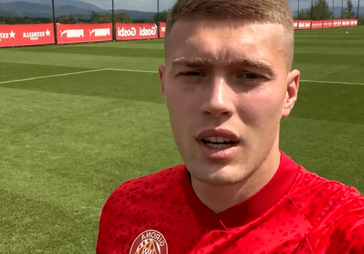 Довбик отримав 9-й номер в «Жироні»