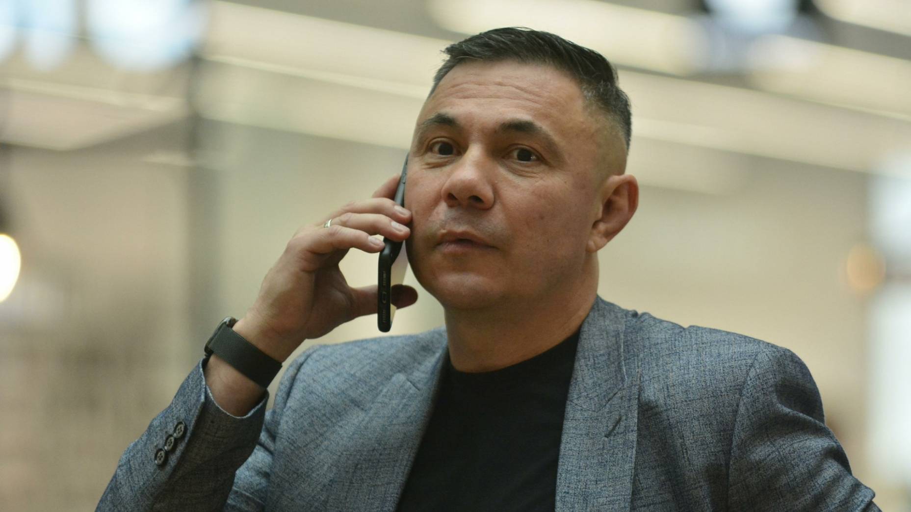Костя Цзю: «Флаг Советского Союза важнее флага России»