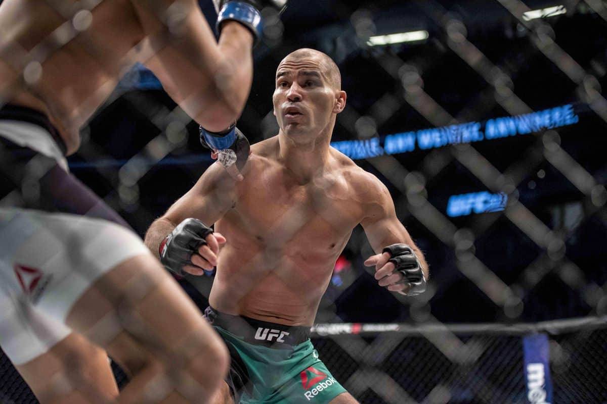 Лобов вызвал на бой боксеров Малиньяджи и Хана, а также легенд тайского бокса