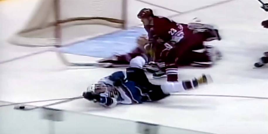 А какой бы вы выбрали? Два лучших гола НХЛ в ХХІ веке