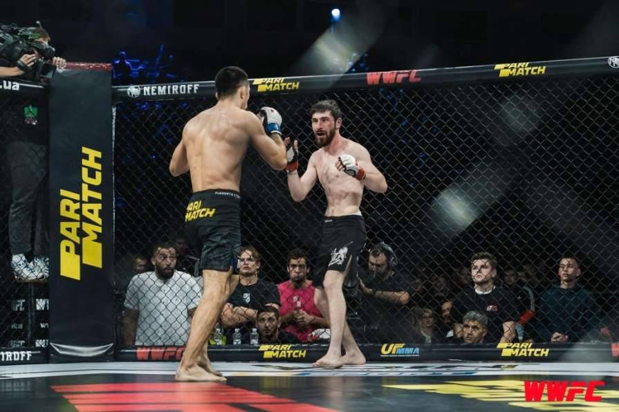 Яркое шоу MMA WWFC 15 Kyiv в столице Украины
