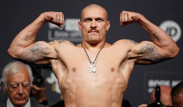 Усик ответил Фьюри: мой тренировочный лагерь не закончился