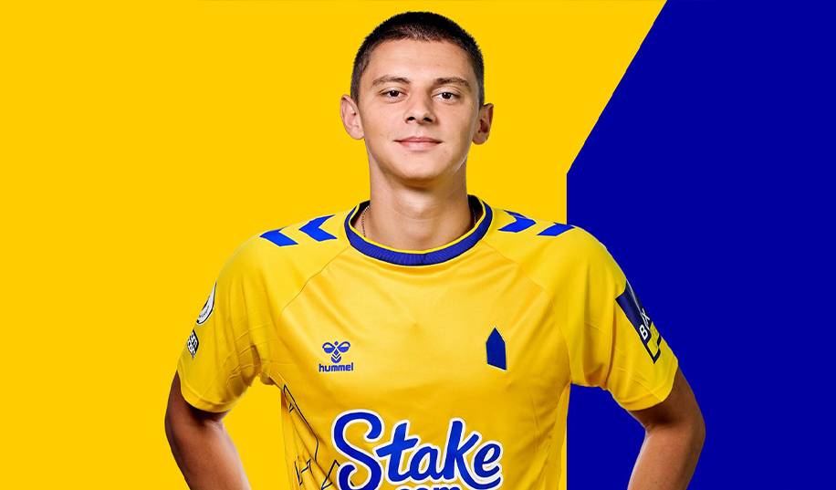 Миколенко – в числе 11 лучших игроков тура АПЛ