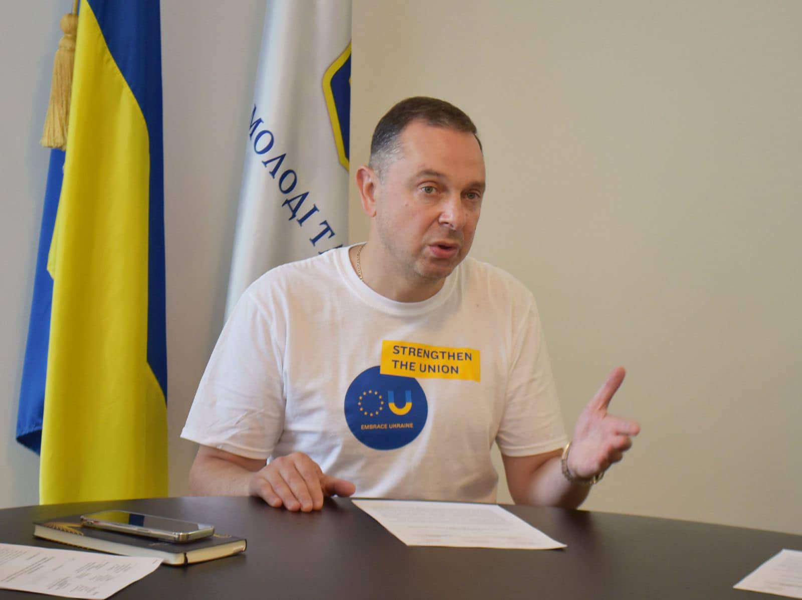 Гутцайт призвал европейское сообщество поддержать позицию Украины по недопуску россиян к турнирам