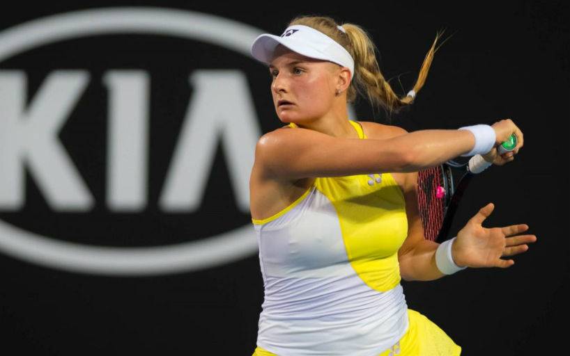 Как же она горяча. Ястремская порадовала фанатов зажигательным танцем 