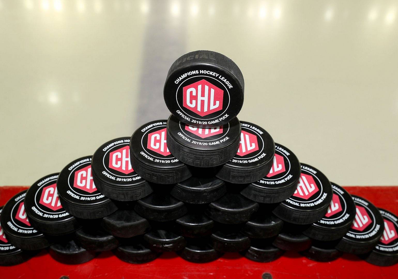 Хоккейная Лига чемпионов перенесла начало сезона на ноябрь