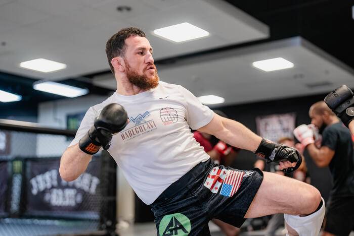 Двалишвили будет страховать бой О’Мэлли и Веры на UFC 299