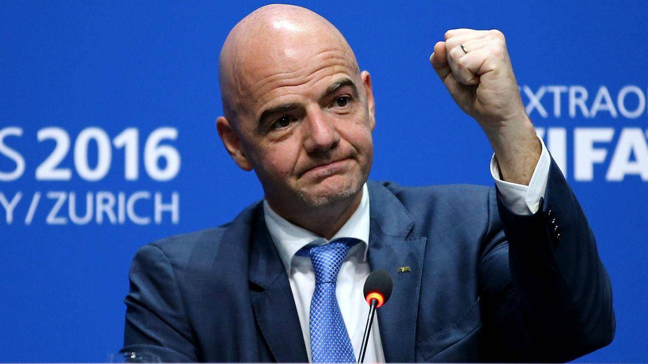 Президент FIFA: « Занадто багато безглуздих матчів збірних »
