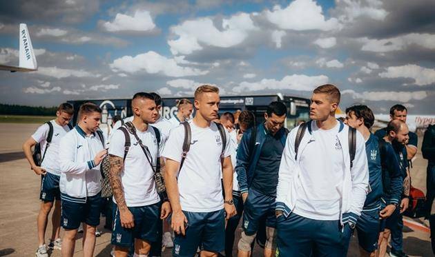 Збірна України приїхала до Варшави