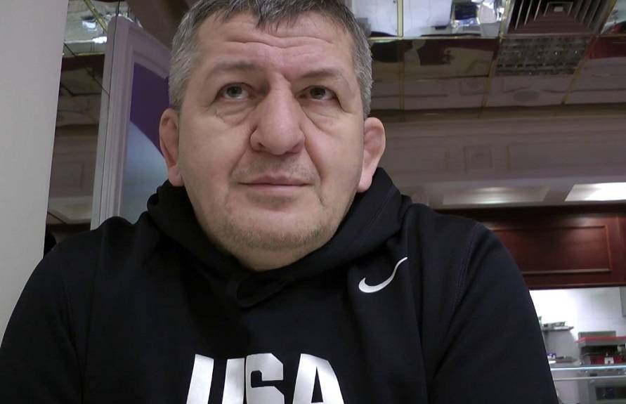 Абдулманап Нурмагомедов: «Хабибу в UFC осталось 3-4 боя»