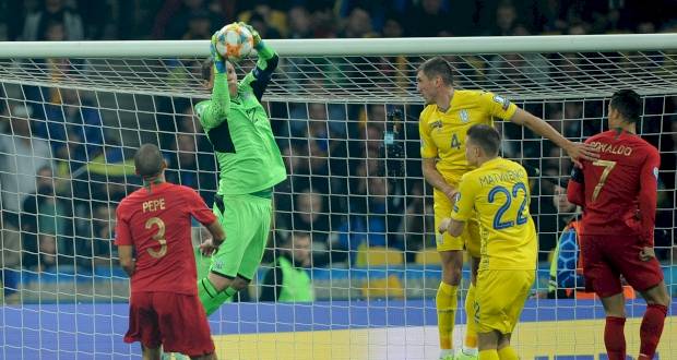 Двое игроков сборной Украины попали в сборную недели отбора на Евро-2020 по версии InStat