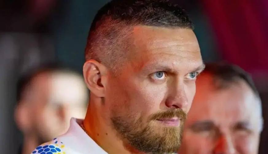 Усик: «Світ має бачити горе, величезні руйнування, які завдає нашій країні росія»