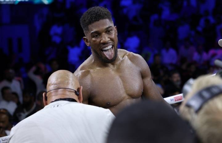 Джошуа: «Якби я посадив Ф’юрі на сраку, я б не дозволив йому встати»