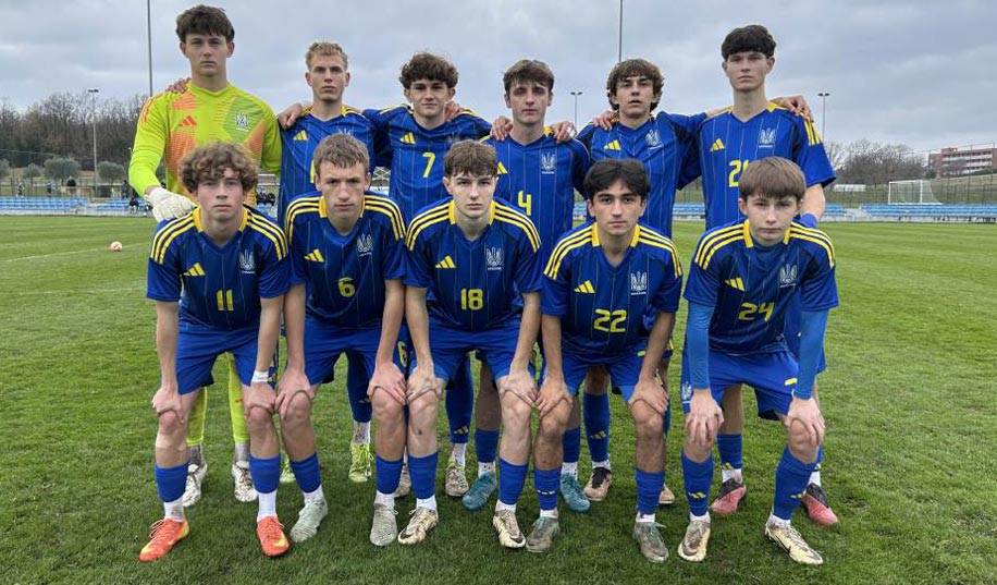 Не на фарт! Вперше не головна збірна України зіграла у новій формі