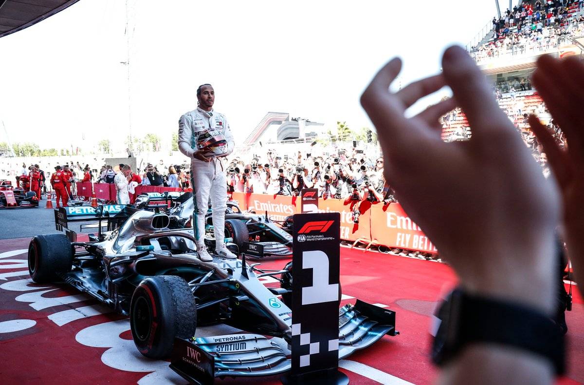 Хэмилтон: «Физическая нагрузка на гонщиков Формулы-1 должна быть большей»