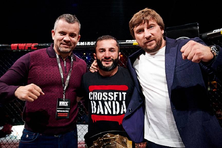 Чемпион WWFC Тимур Рагимов теперь массажист