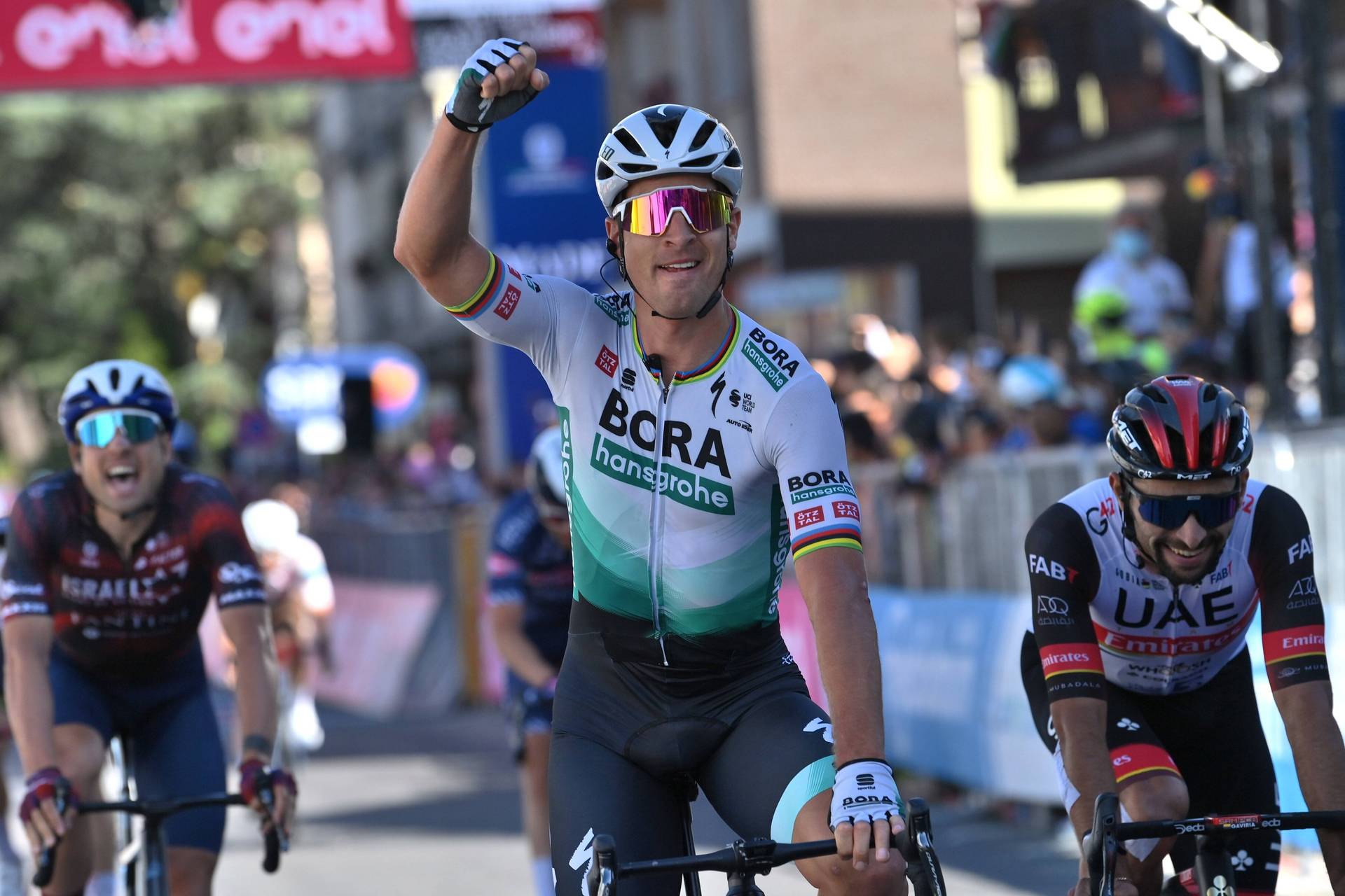 Саган выиграл 10-й этап Giro d'Italia